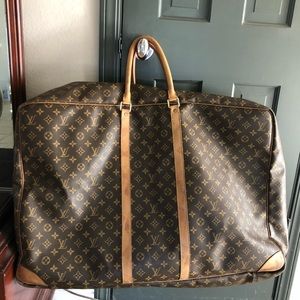 Authentic Louis Vuitton Luggage Sirius